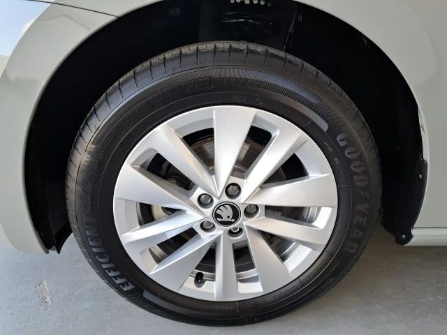 Skoda Scala Essence TSI DSG