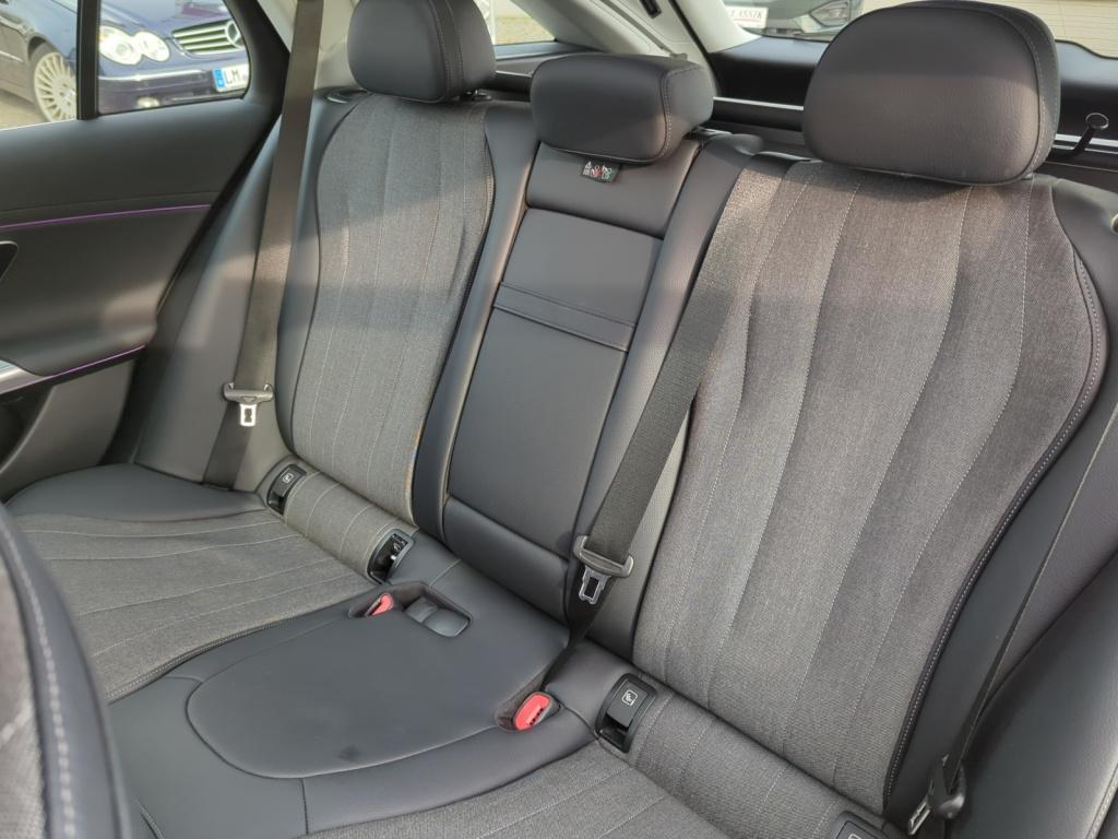 Mercedes-Benz E 200 AVANTGARDE Estate