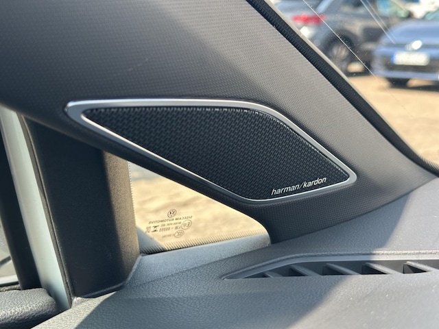 Volkswagen Golf 2.0 TSI 4Motion DSG Style