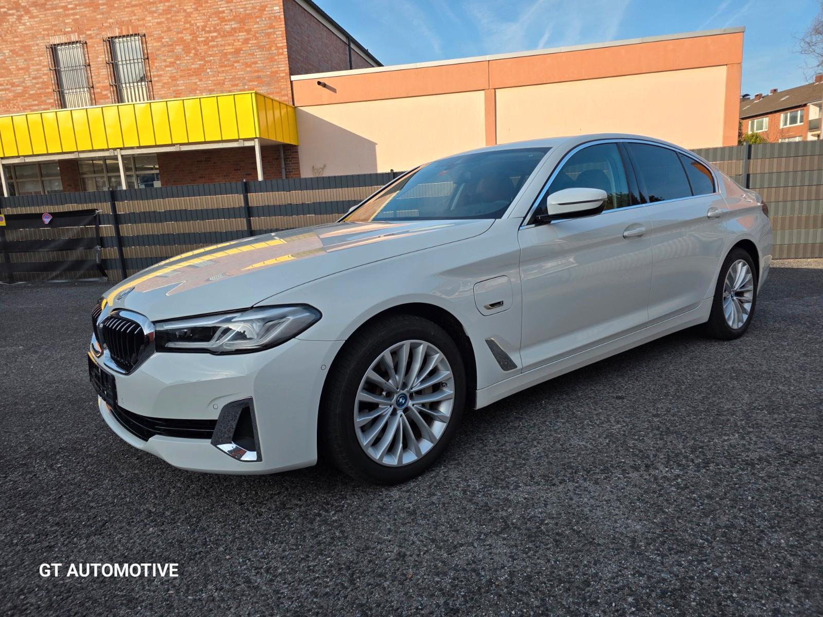 BMW 530 530e Luxury Line Sedan