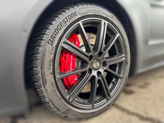 Porsche Panamera 4 E-Hybrid S