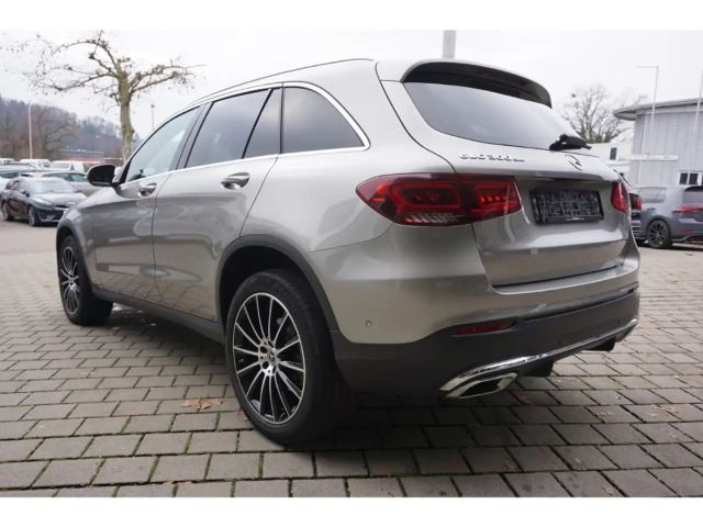 Mercedes-Benz GLC 300 4MATIC AMG Line