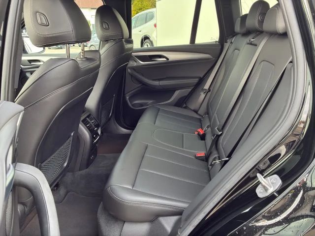 BMW X3 40i Laser+HUD+Stand&LenkHZ+Park&DrivingASS