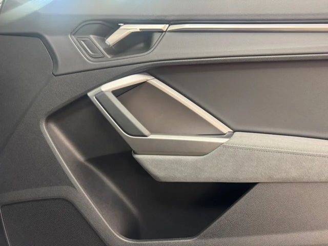 Audi Q3 35 TDI S-Line