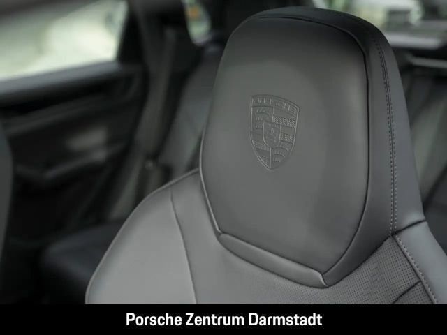 Porsche Cayenne Black Edition