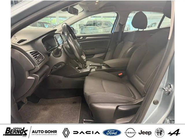 Renault Megane Intens TCe 140