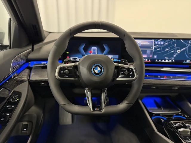 BMW 530 530e M-Sport Sedan xDrive