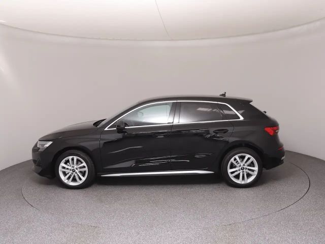 Audi A3 30 TFSI Sedan