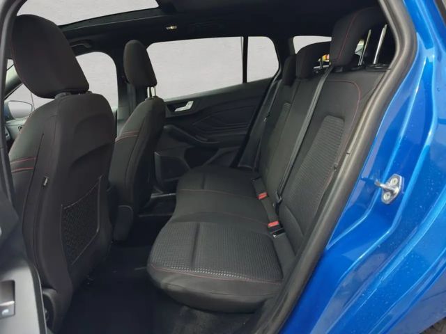 Ford Focus EcoBoost ST Line Wagon