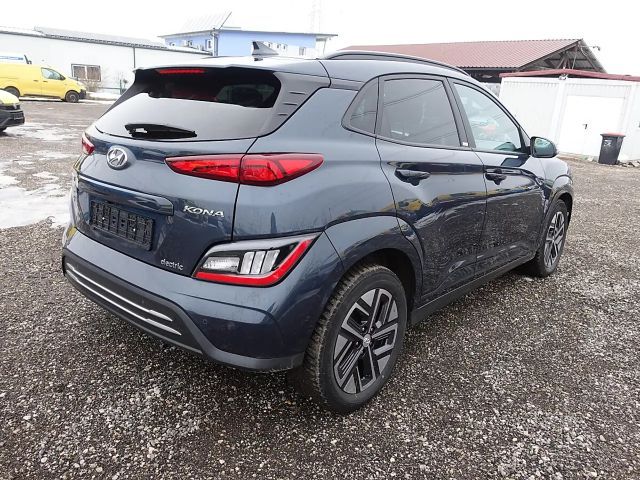 Hyundai Kona 39 kWh Electric