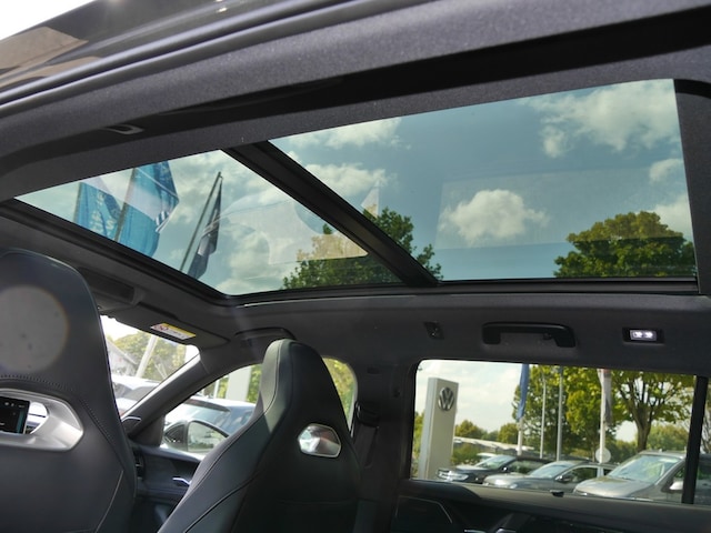 Volkswagen Passat 2.0 TDI 4Motion DSG R-Line