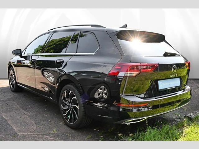 Volkswagen Golf DSG Golf VIII Style Variant