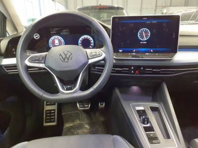 Volkswagen Golf 1.5 eTSI DSG
