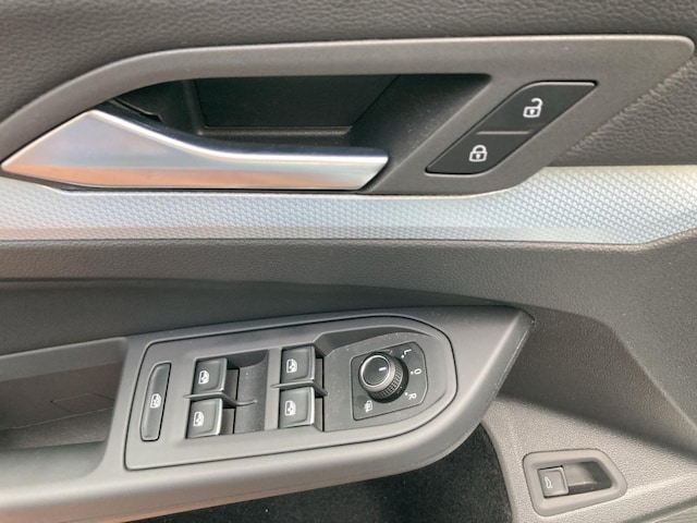 Volkswagen Golf 1.5 TSI Variant