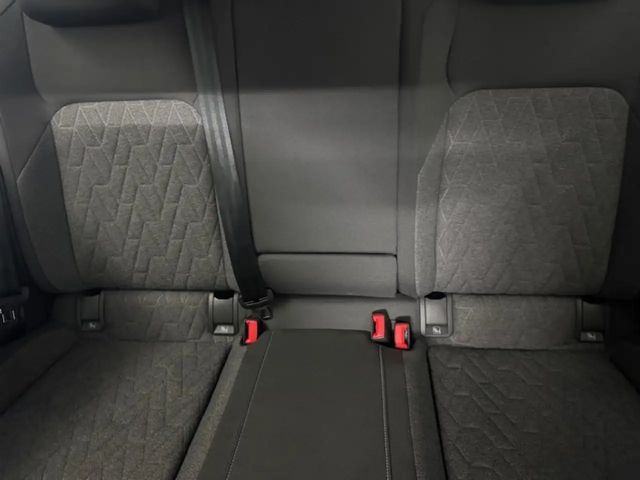 Volkswagen Golf 1.5 eTSI Golf VIII Move