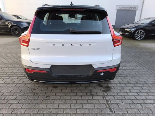 Volvo XC40 Plus