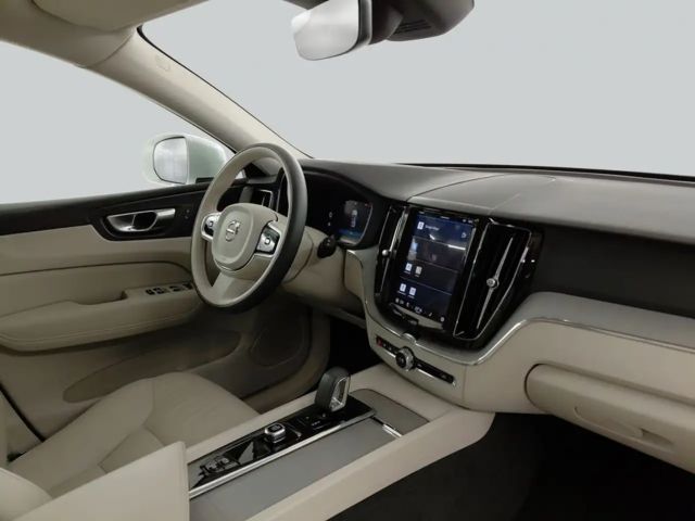 Volvo XC60 AWD Core