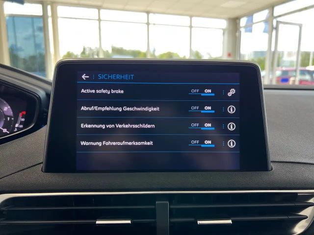 Peugeot 5008 Active Pack EAT8