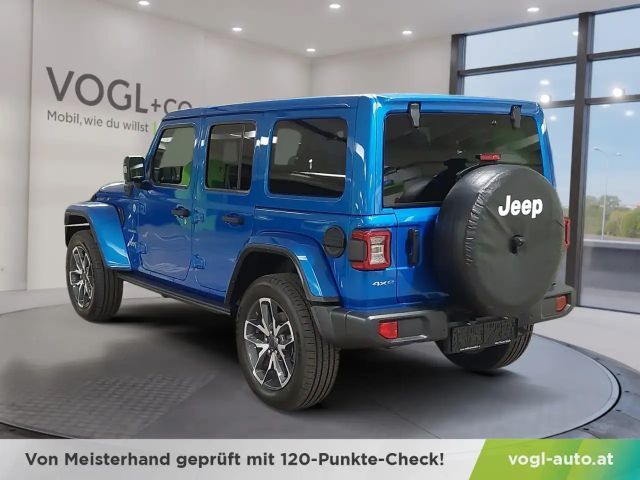Jeep Wrangler Sahara