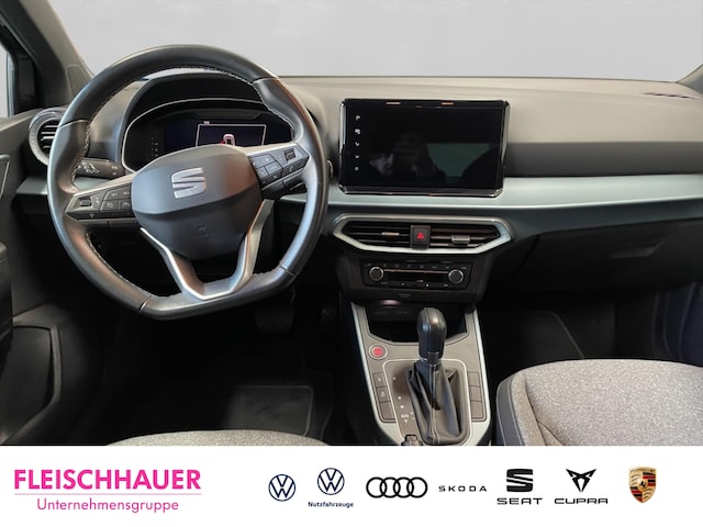 Seat Arona 1,0 TSI Xperience ACC LED Keyless Temp CarPlay Navi Tel.-Vorb. AHK DAB