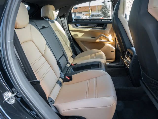 Porsche Cayenne Coupé E-Hybrid S