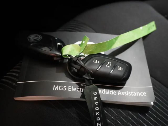 MG MG5 51 kWh Comfort EV
