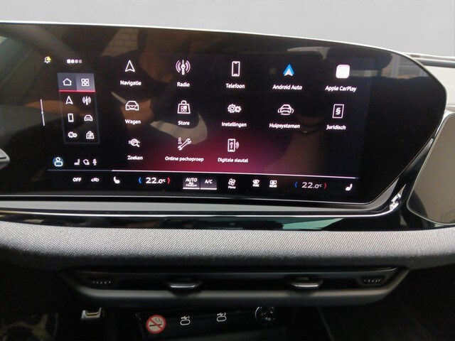 Audi A6 Avant Quattro S-Tronic