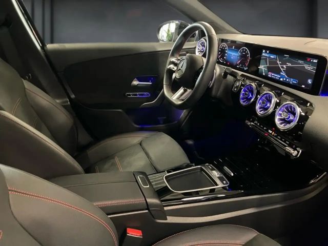 Mercedes-Benz A 200 AMG Line