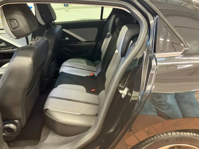 Opel Astra 1.2 Turbo Elegance Turbo