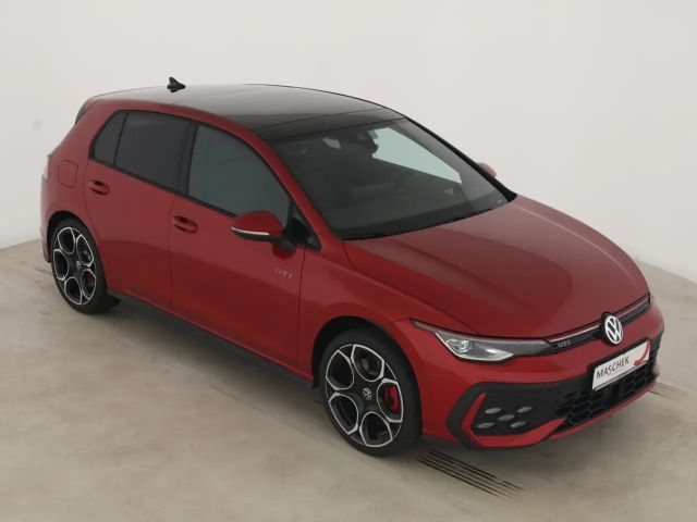 Volkswagen Golf 2.0 TSI GTI