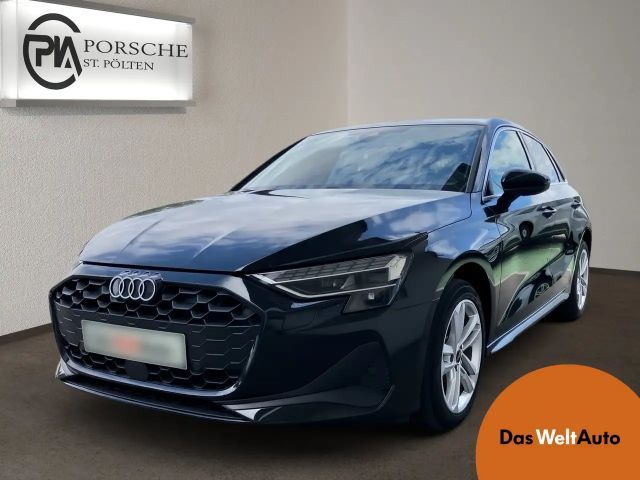 Audi A3 30 TFSI Sedan