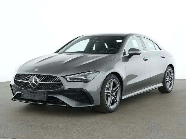 Mercedes-Benz CLA 200 AMG Line Coupé