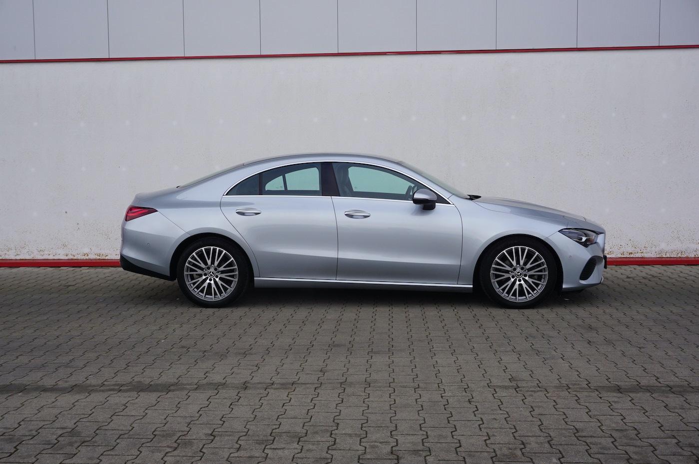 Mercedes-Benz CLA 180 CLA 180 d Coupé Progressive