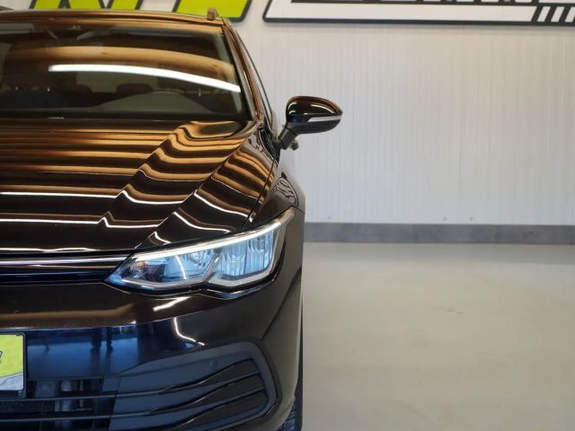 Volkswagen Golf 1.0 TSI Variant