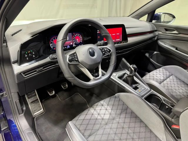 Volkswagen Golf 1.5 TSI R-Line Variant