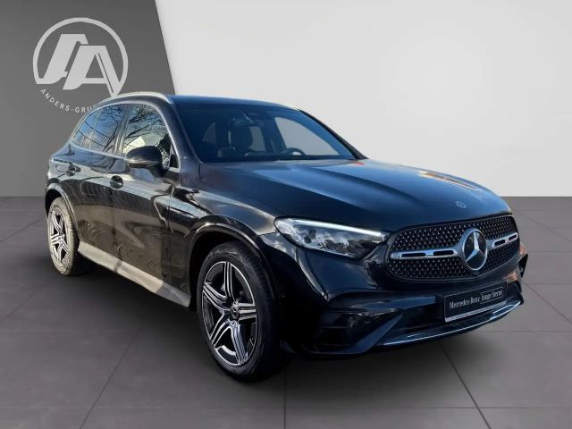 Mercedes-Benz GLC 300 4MATIC AMG Line