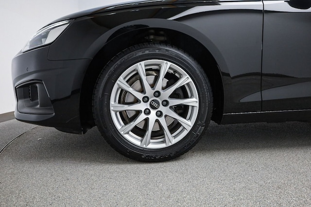 Audi A4 35 TFSI Avant S-Tronic