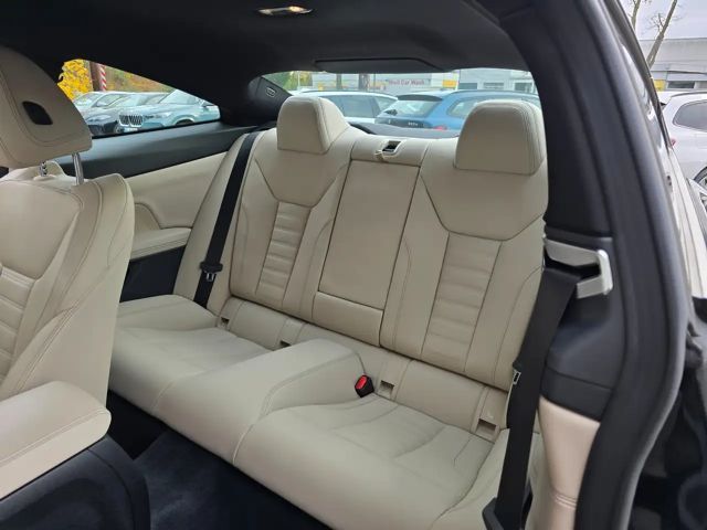 BMW 430 430i Coupé M-Sport