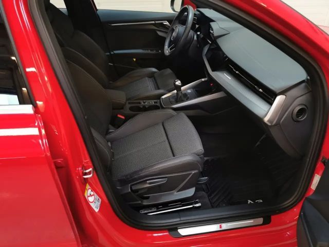 Audi A3 30 TFSI Sedan