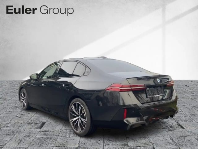 BMW 540 540d M-Sport Sedan xDrive