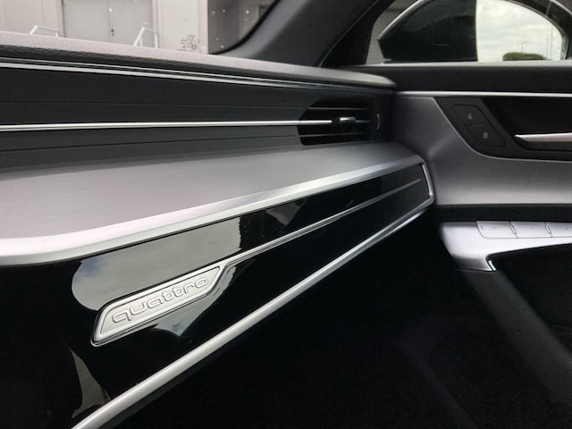 Audi S6 Avant Quattro