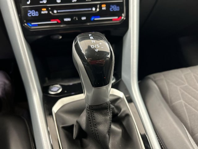 Volkswagen T-Roc 1.5 TSI DSG Plus