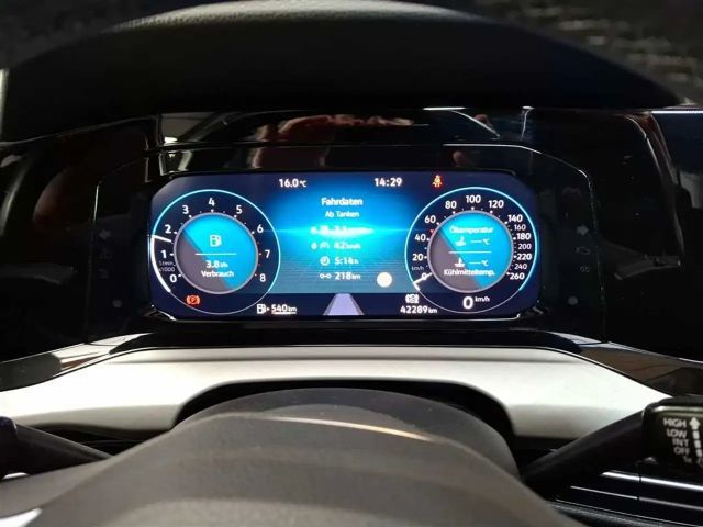 Volkswagen Golf 1.0 TSI Life