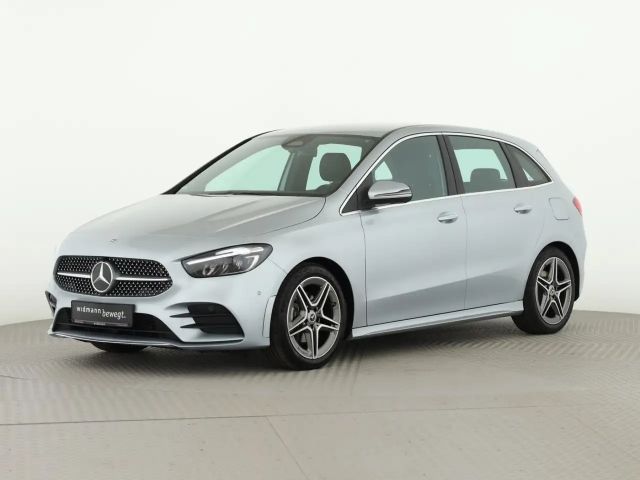 Mercedes-Benz B 200 AMG Line