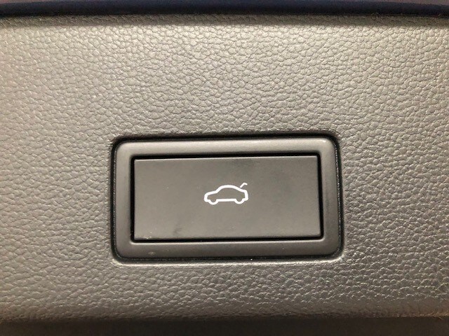 Volkswagen Golf 1.5 eTSI DSG Variant