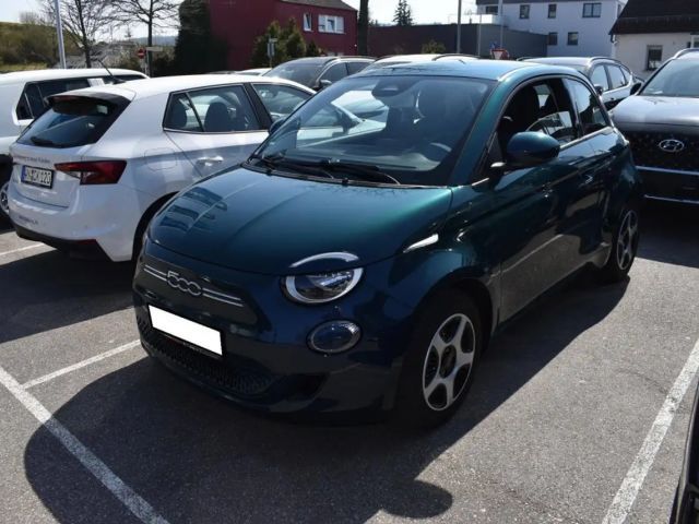 Fiat 500 Action