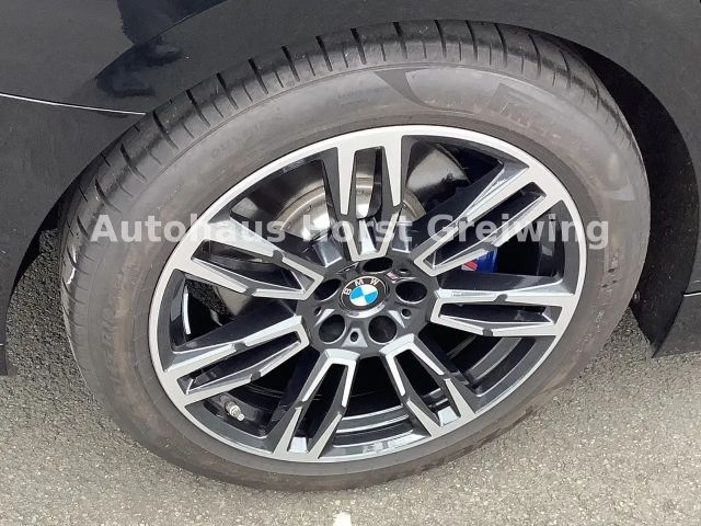 BMW 520 520d M-Sport Sedan xDrive