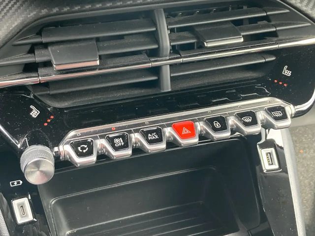 Peugeot E-208 e- 136 (e-) Verkehrszeichenerkennung