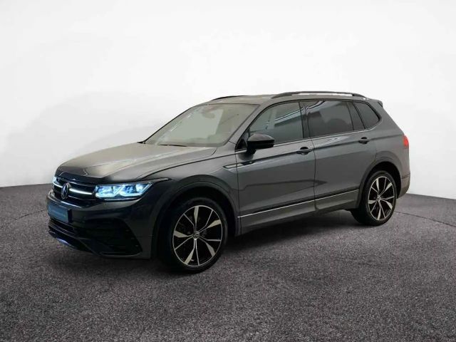 Volkswagen Tiguan Allspace DSG IQ.Drive R-Line