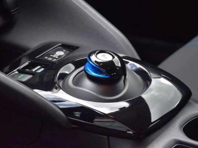 Nissan Leaf N-Connecta